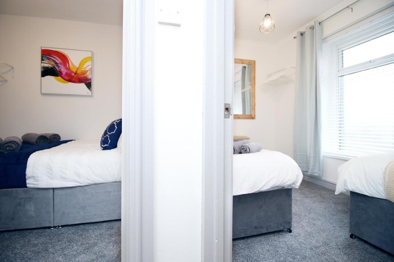 Sleeps 6, Smart Tv'S, Parking Swansea & Morriston Hospital 아파트 외부 사진