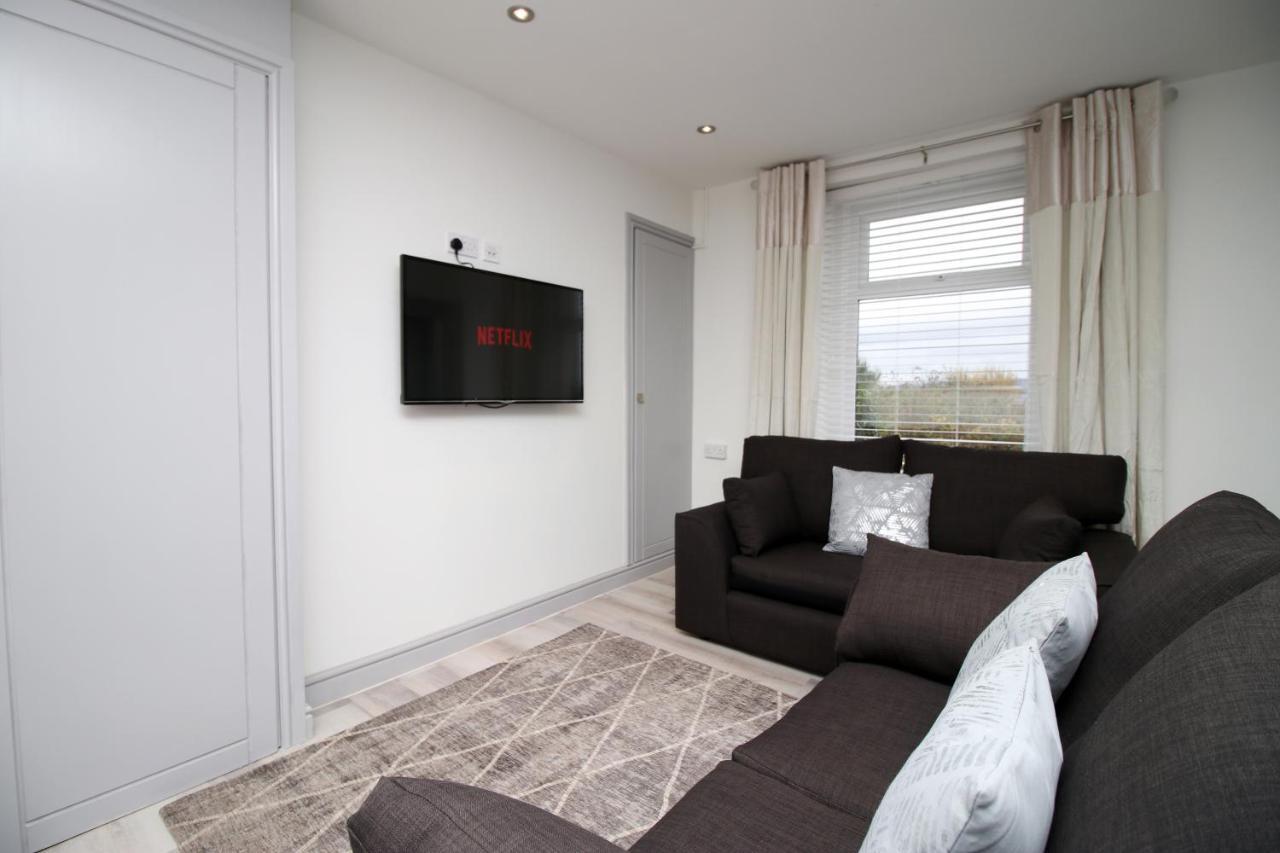 Sleeps 6, Smart Tv'S, Parking Swansea & Morriston Hospital 아파트 외부 사진