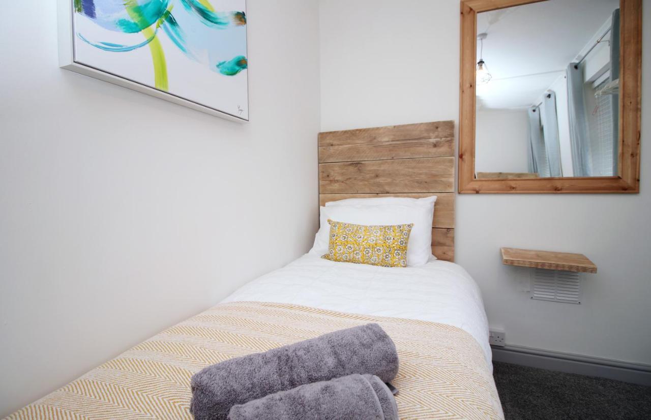 Sleeps 6, Smart Tv'S, Parking Swansea & Morriston Hospital 아파트 외부 사진